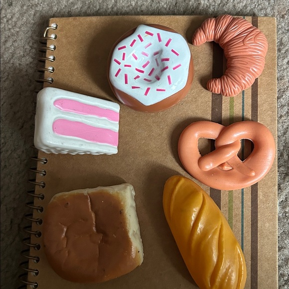 Assorted Toy Food Set - Picture 3 of 7